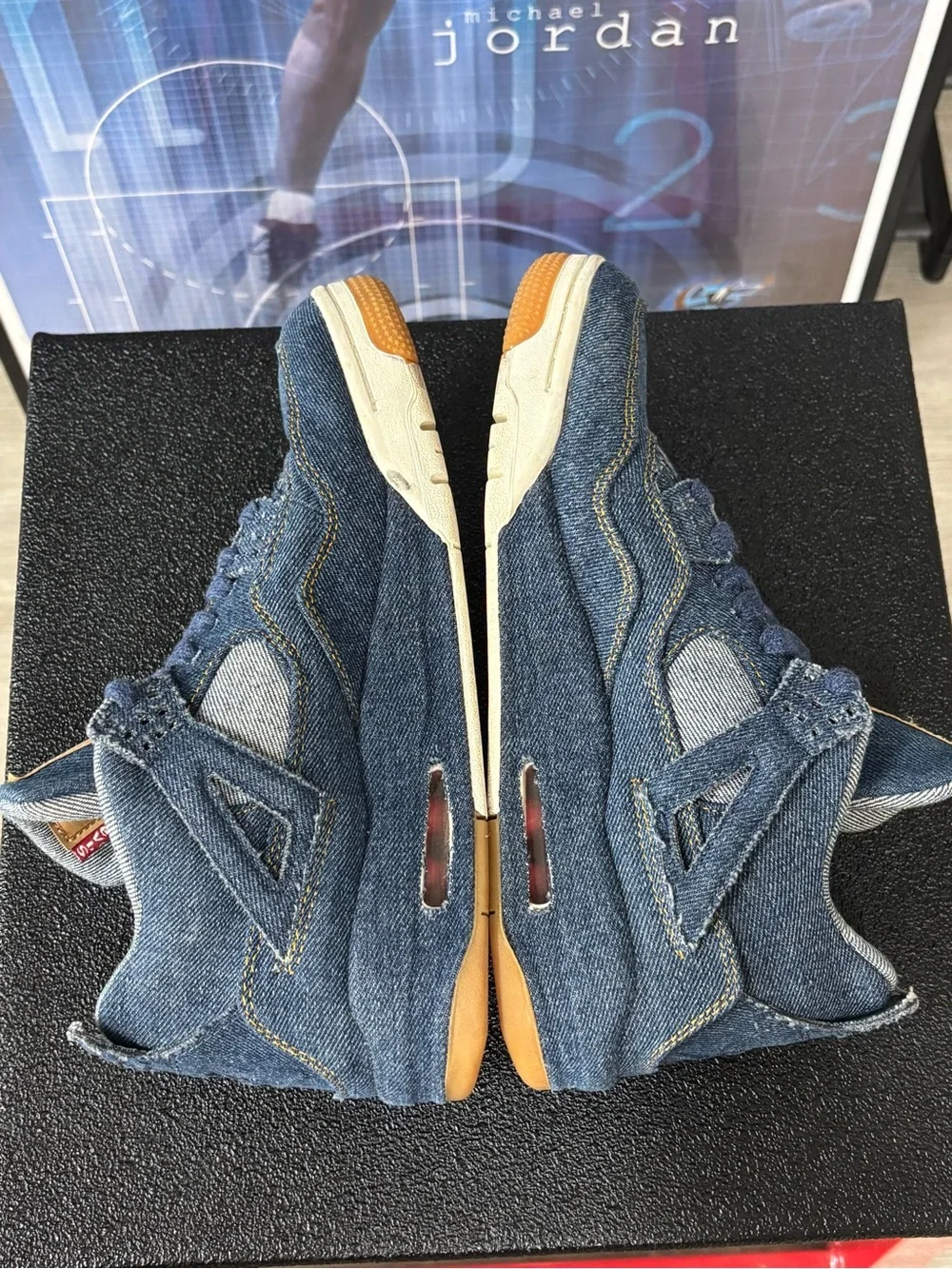 Size 8.5- Jordan 4 Retro Levi's Denim Blue High Top Sneakers AO2571-401 2018